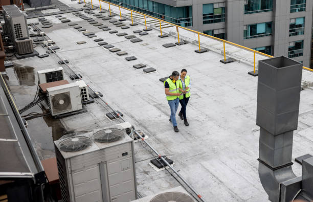 Best Commercial Roofing Services  in Barberton, OH